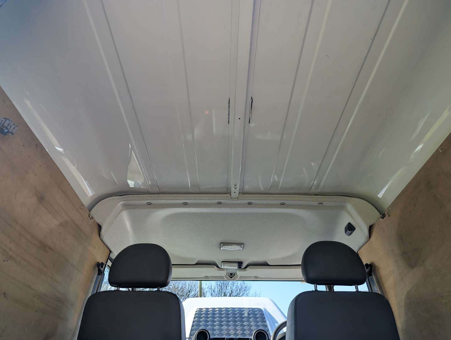 <p>2013 LAND ROVER DEFENDER 90 HARD TOP PUMA</p>