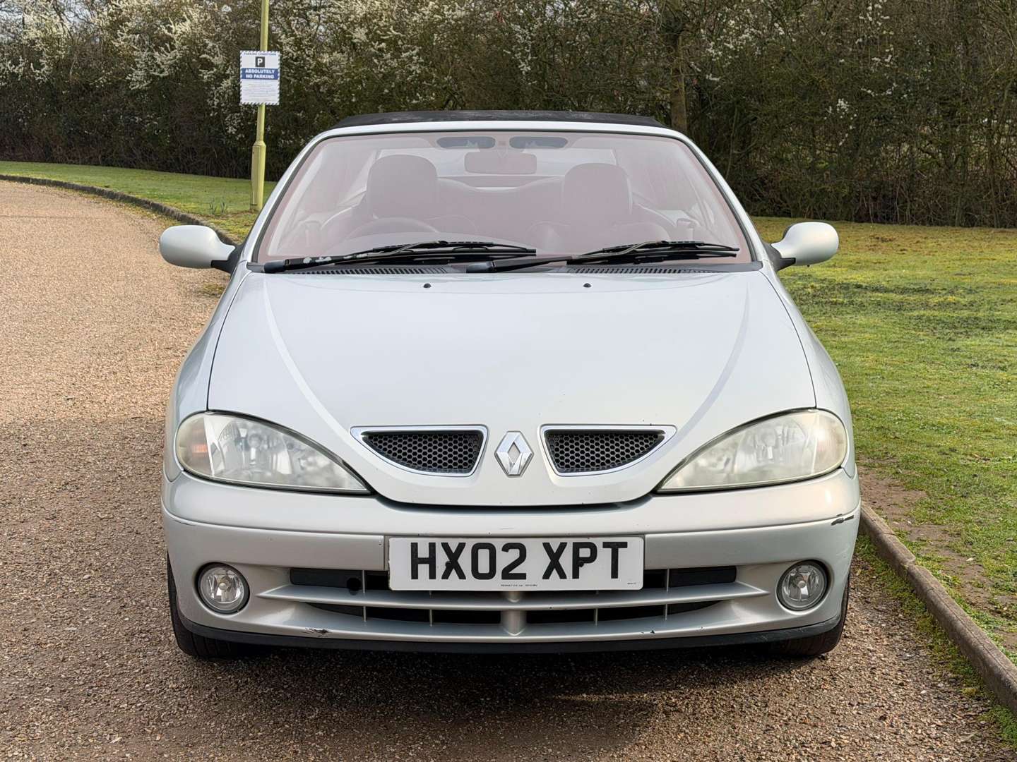 <p>2002 RENAULT MEGANE DYNAMIQUE + CABRIO</p>