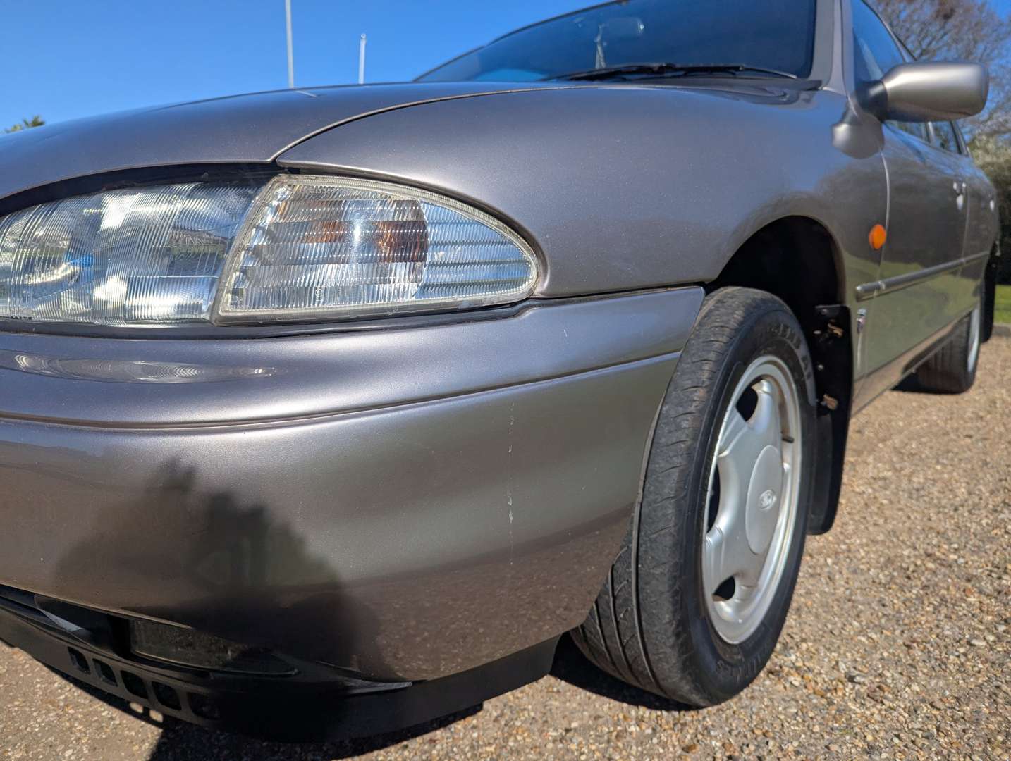 <p>1993 FORD MONDEO 2.0 GHIA</p>