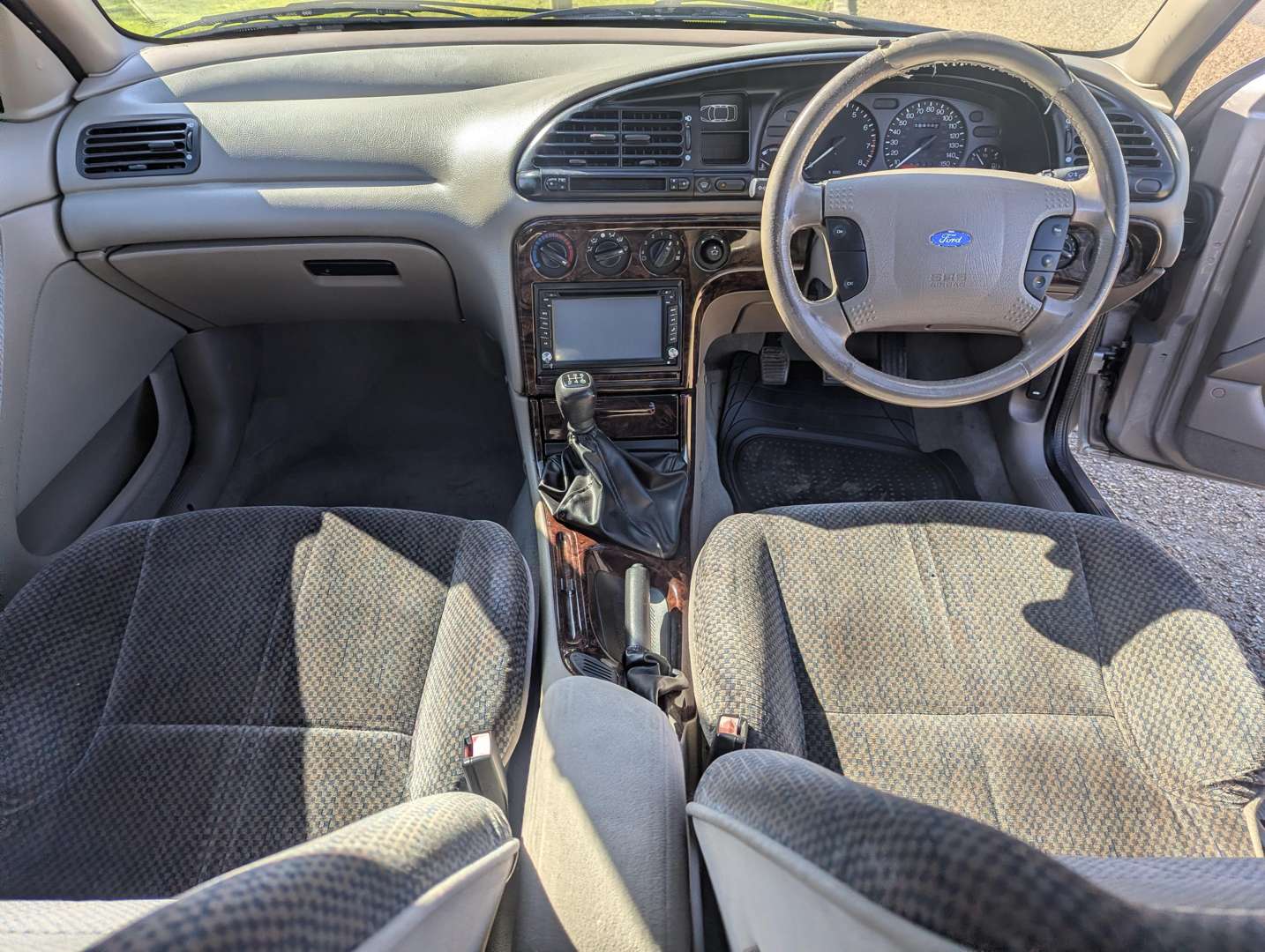 <p>1993 FORD MONDEO 2.0 GHIA</p>