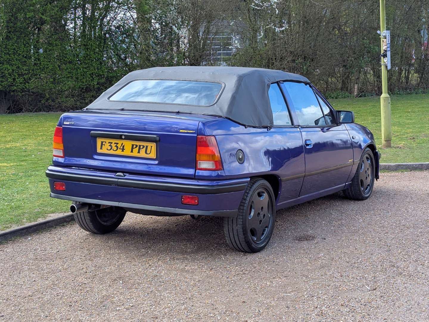 <p>1989 VAUXHALL ASTRA CONVERTIBLE</p>
