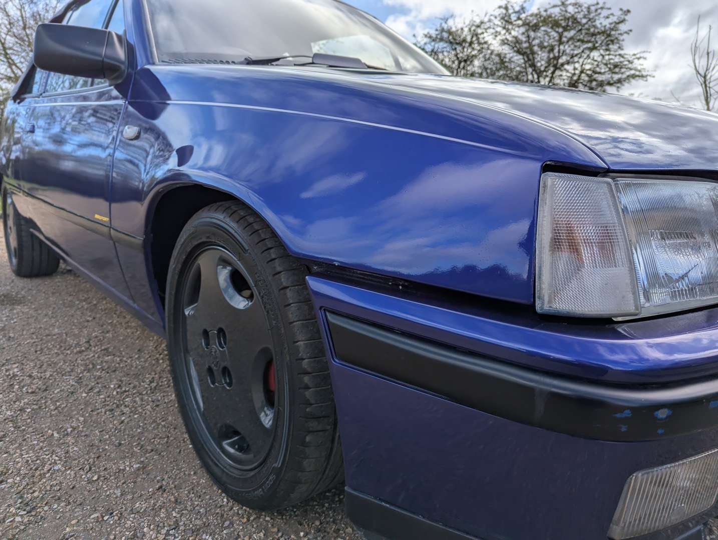 <p>1989 VAUXHALL ASTRA CONVERTIBLE</p>