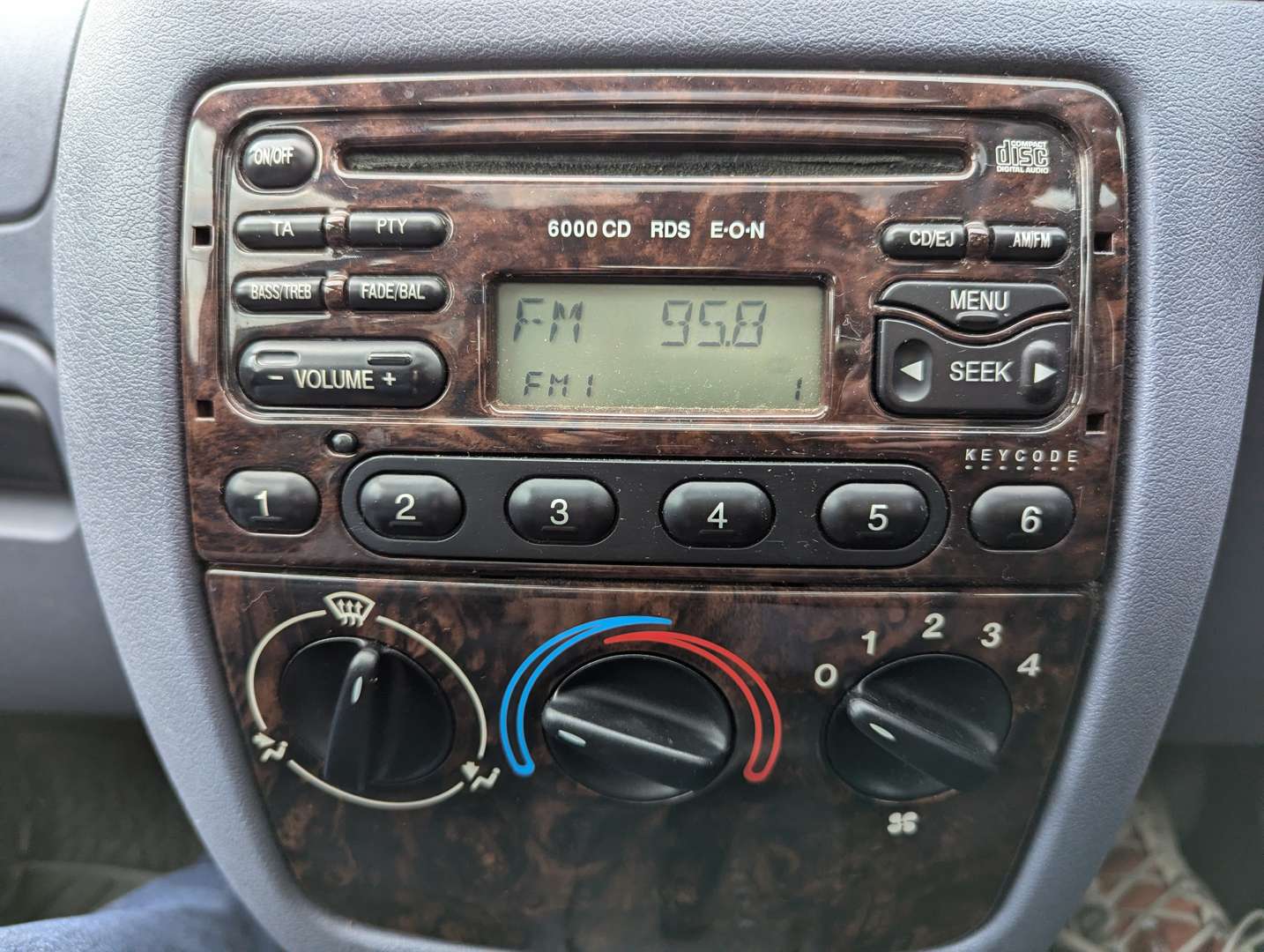 <p>1997 FORD FIESTA GHIA X AUTO</p>