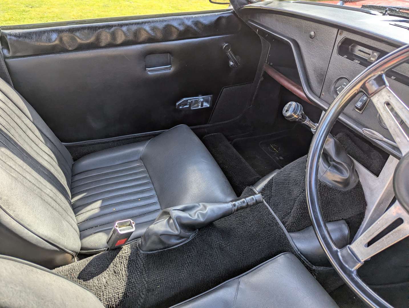 <p>1973 TRIUMPH SPITFIRE 1300</p>