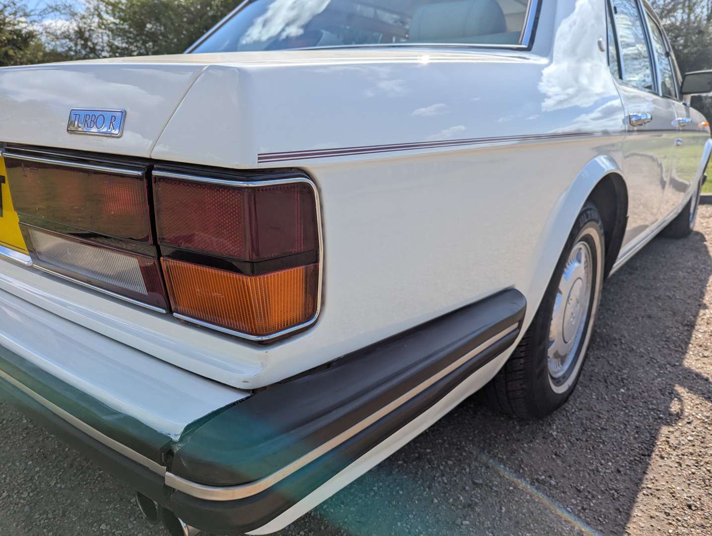 <p>1991 BENTLEY TURBO R AUTO</p>