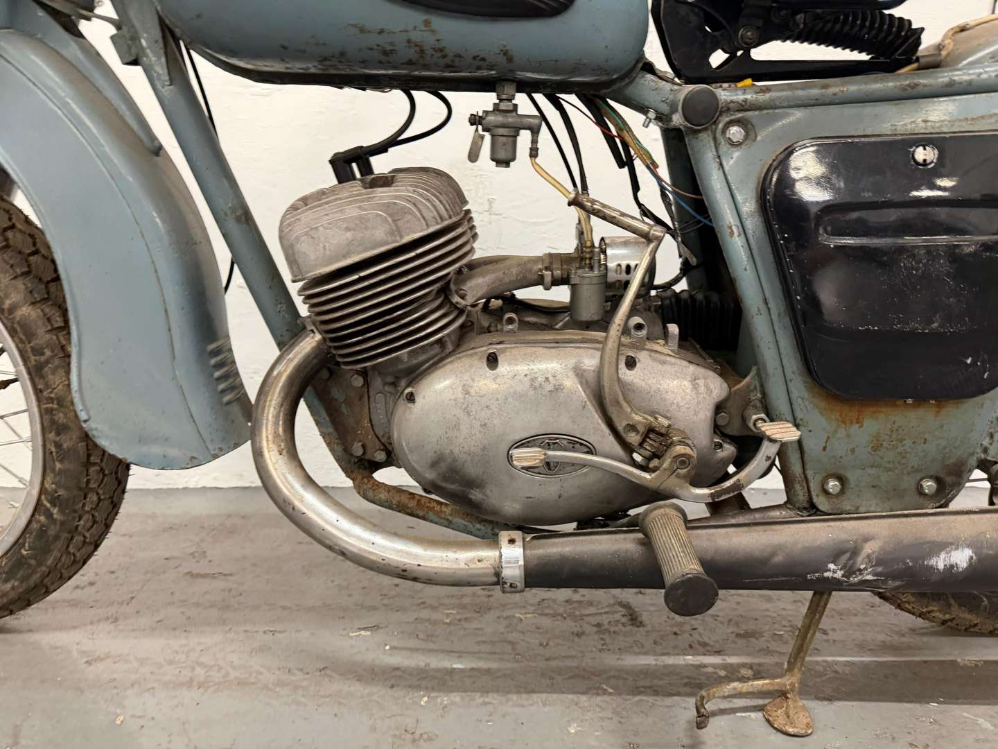 <p>1971 IZH JUPITER 2</p>