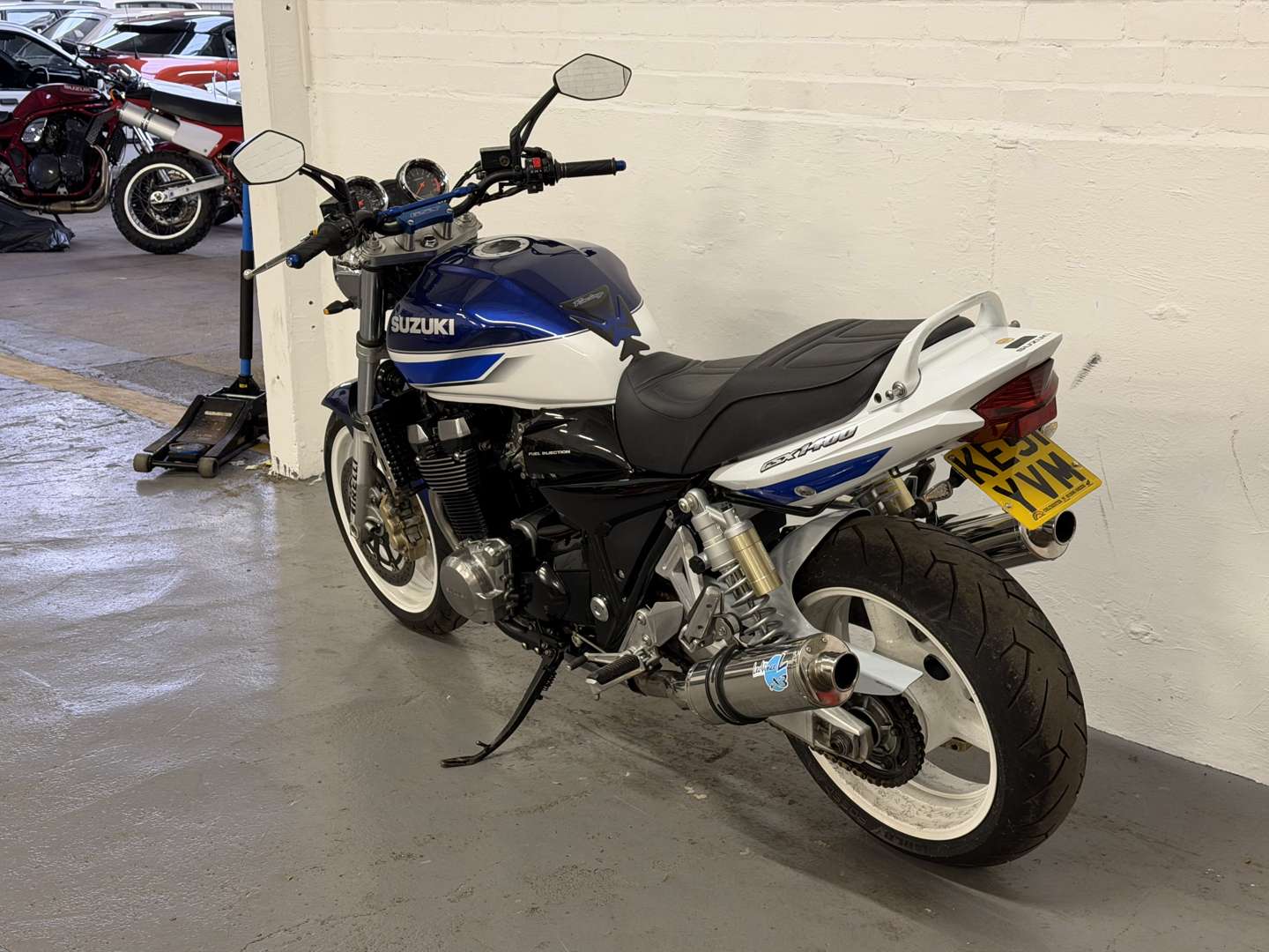 <p>2001 SUZUKI GSX 1400</p>