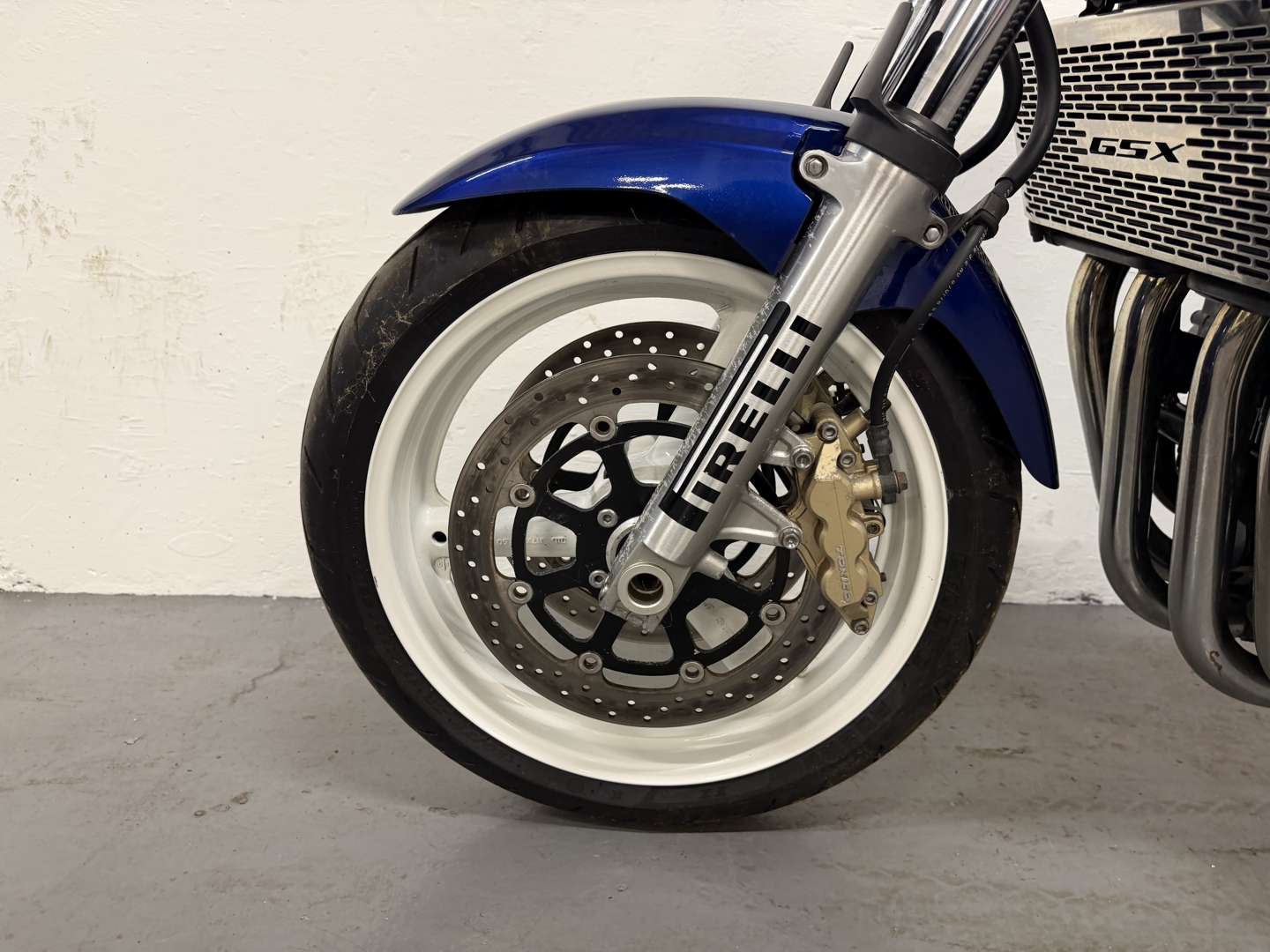 <p>2001 SUZUKI GSX 1400</p>