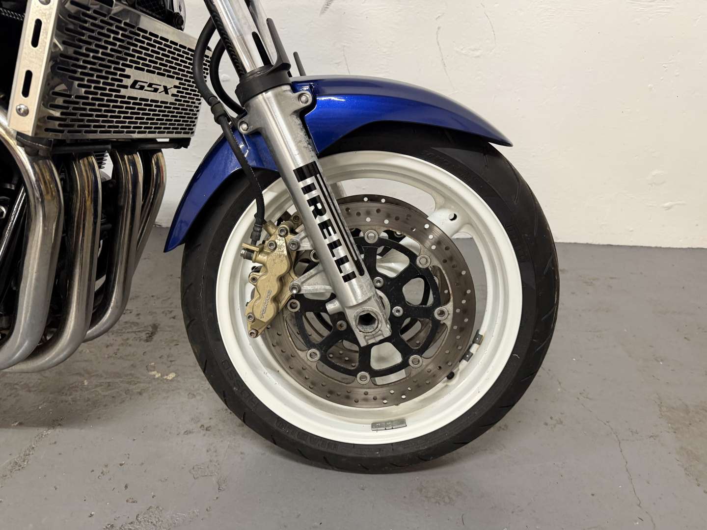 <p>2001 SUZUKI GSX 1400</p>