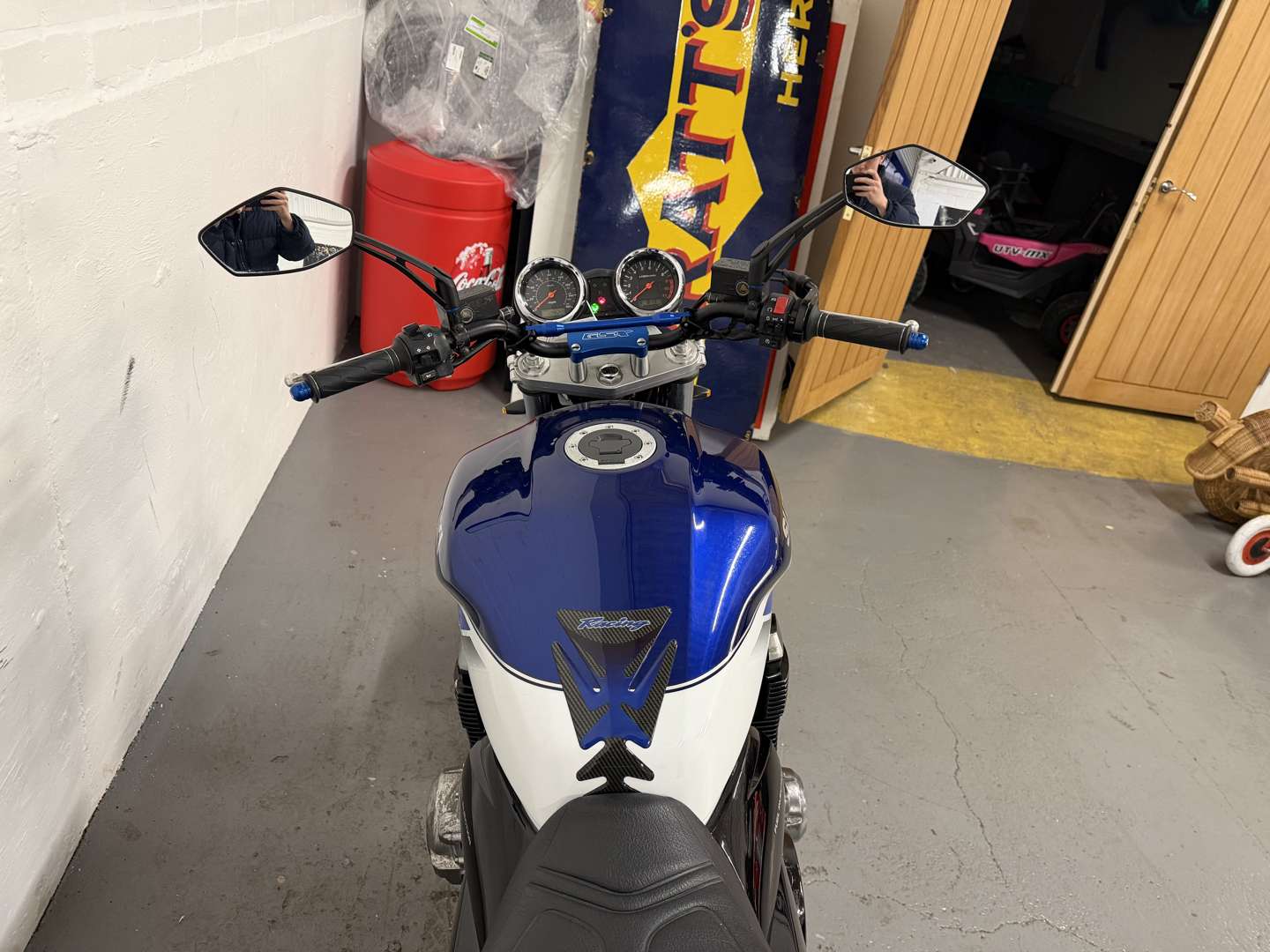 <p>2001 SUZUKI GSX 1400</p>