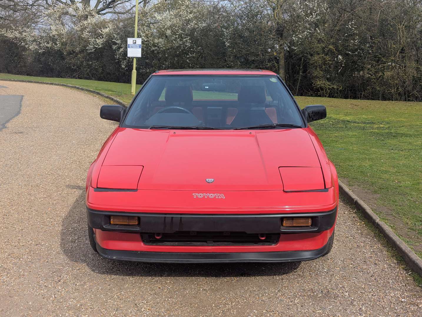 <p>1984 TOYOTA MR2 AW11 MKI</p>