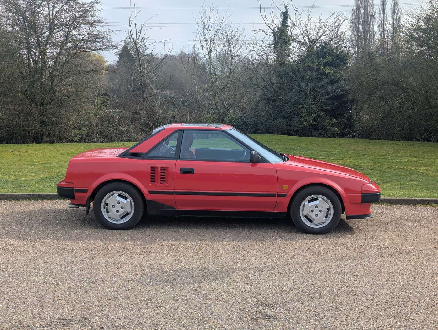 <p>1984 TOYOTA MR2 AW11 MKI</p>