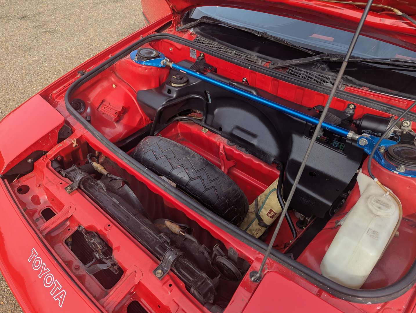 <p>1984 TOYOTA MR2 AW11 MKI</p>