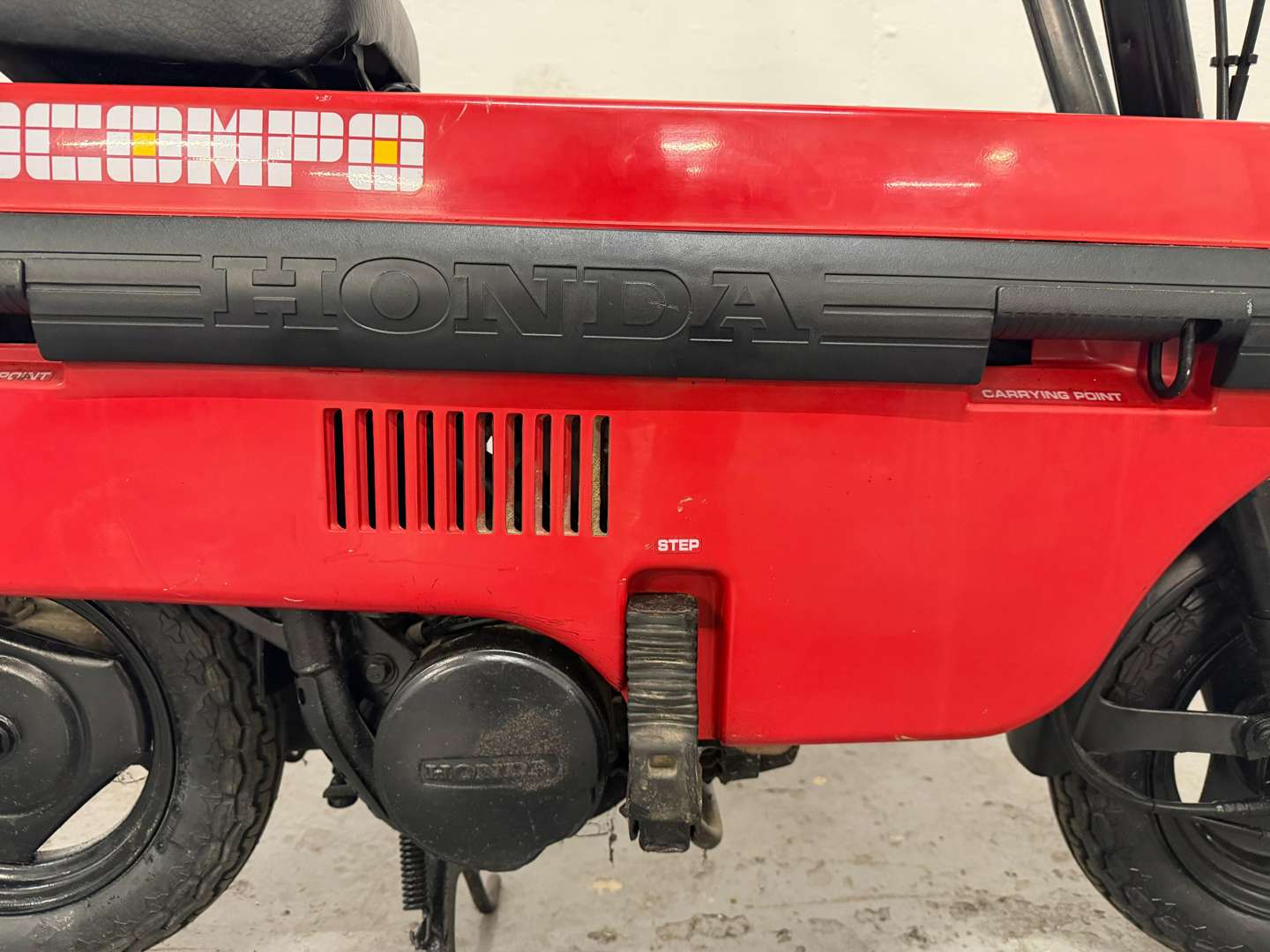 <p>1982 HONDA MOTOCOMPO</p>