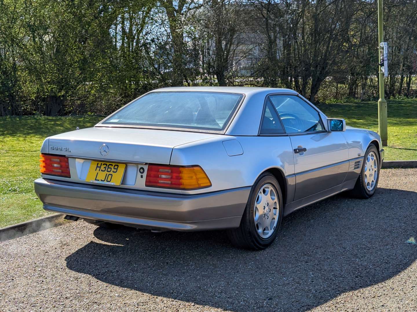 <p>1990 MERCEDES 500 SL R129</p>