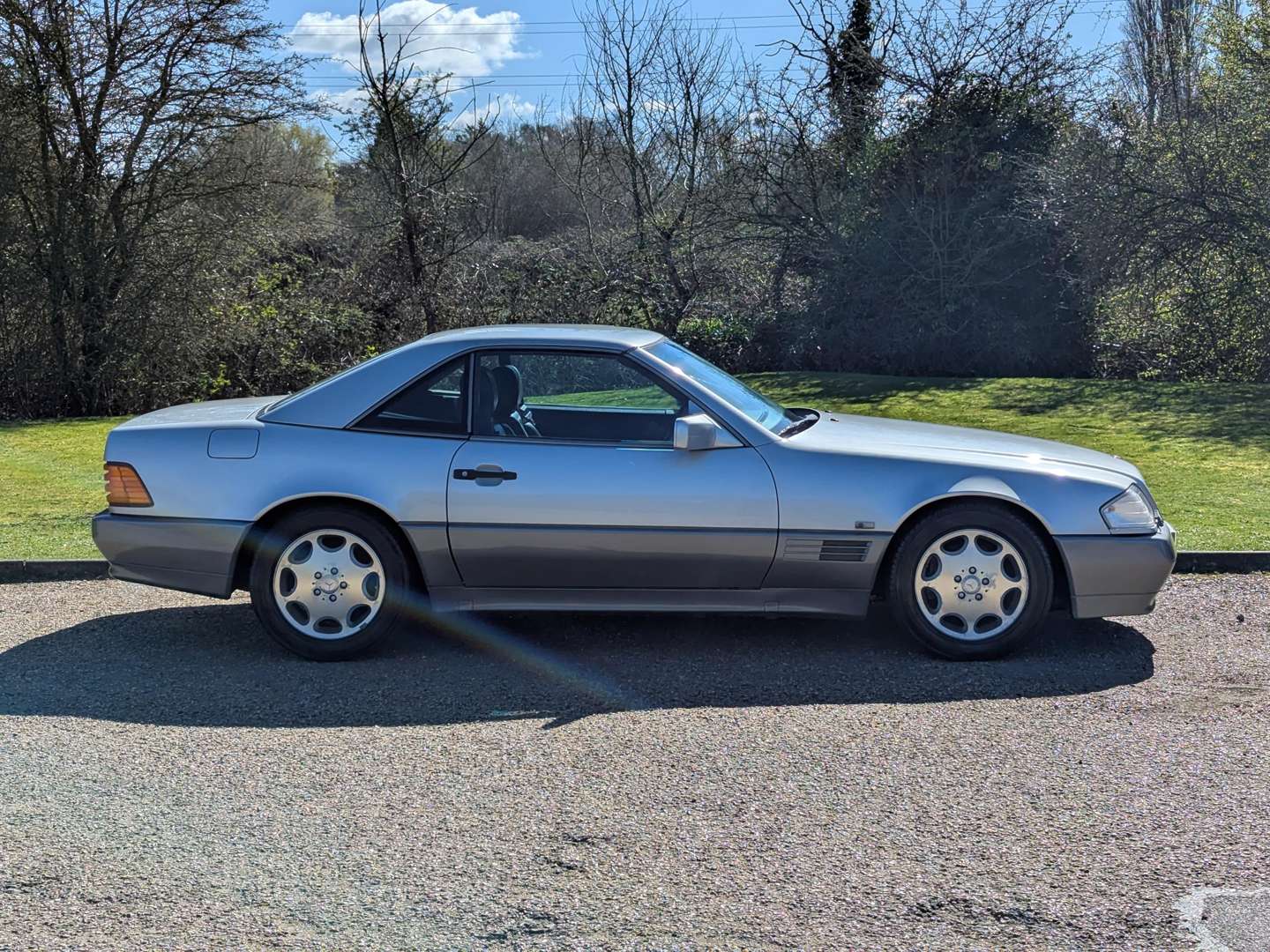 <p>1990 MERCEDES 500 SL R129</p>