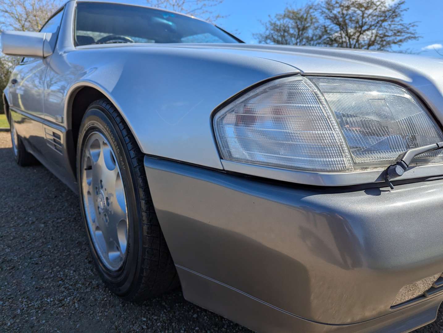 <p>1990 MERCEDES 500 SL R129</p>