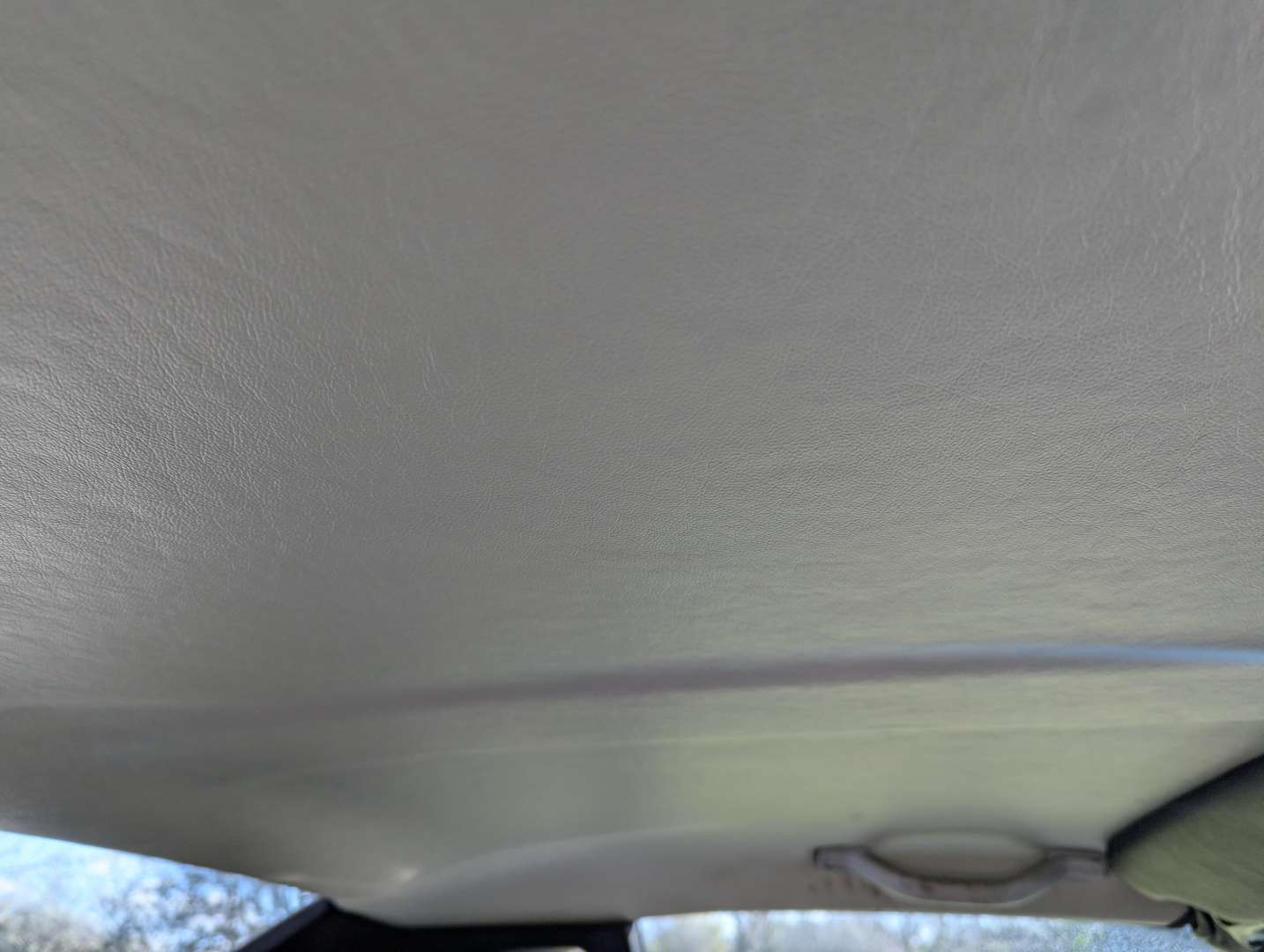 <p>1990 MERCEDES 500 SL R129</p>