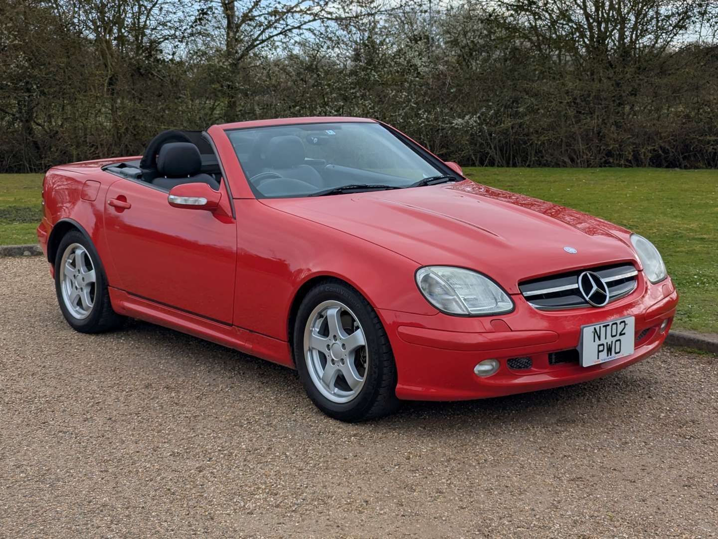 <p>2002 MERCEDES 320 SLK R170</p>