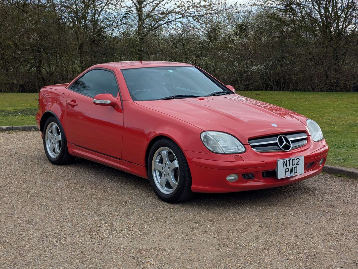<p>2002 MERCEDES 320 SLK R170</p>