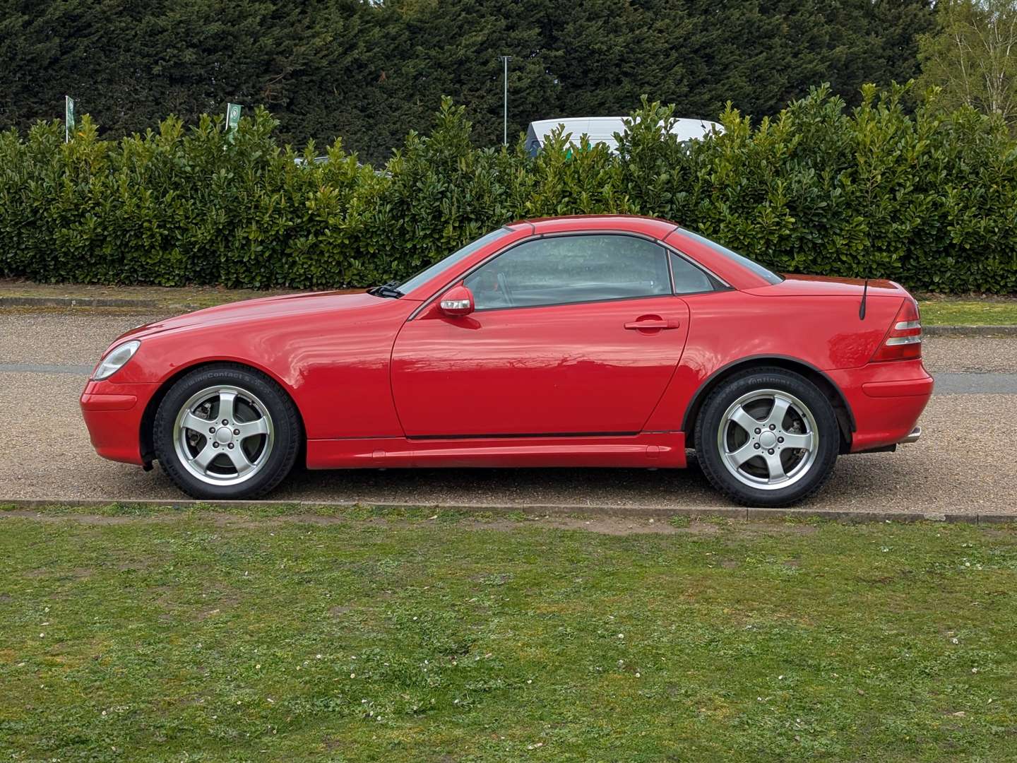 <p>2002 MERCEDES 320 SLK R170</p>