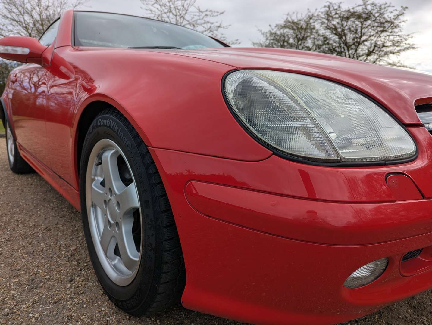 <p>2002 MERCEDES 320 SLK R170</p>