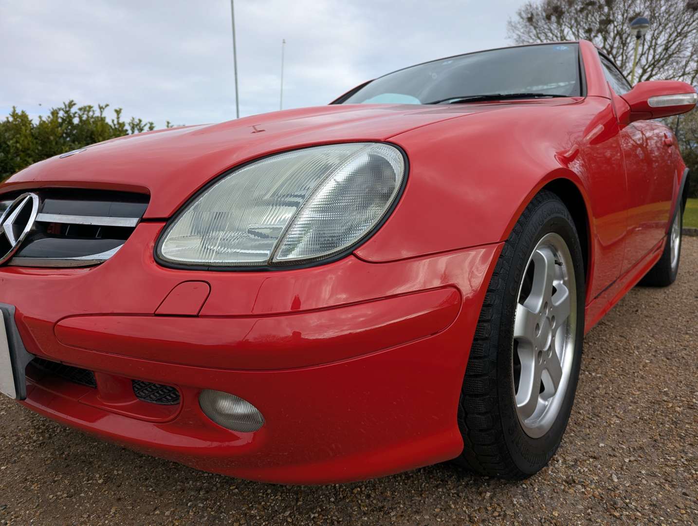 <p>2002 MERCEDES 320 SLK R170</p>