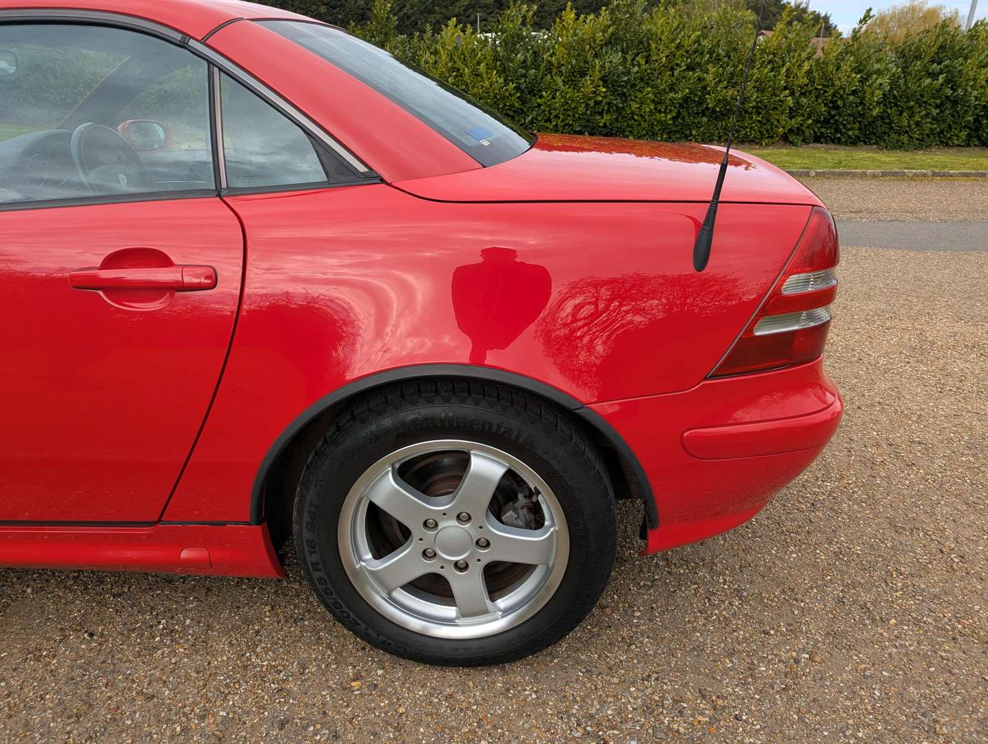 <p>2002 MERCEDES 320 SLK R170</p>