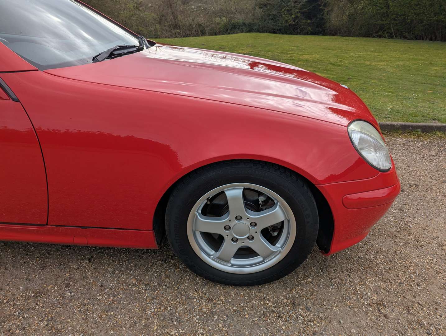 <p>2002 MERCEDES 320 SLK R170</p>