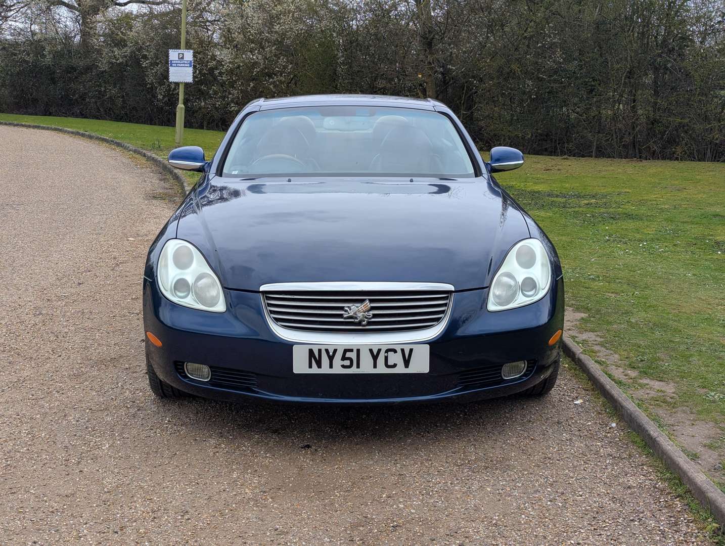 <p>2001 TOYOTA SOARER</p>