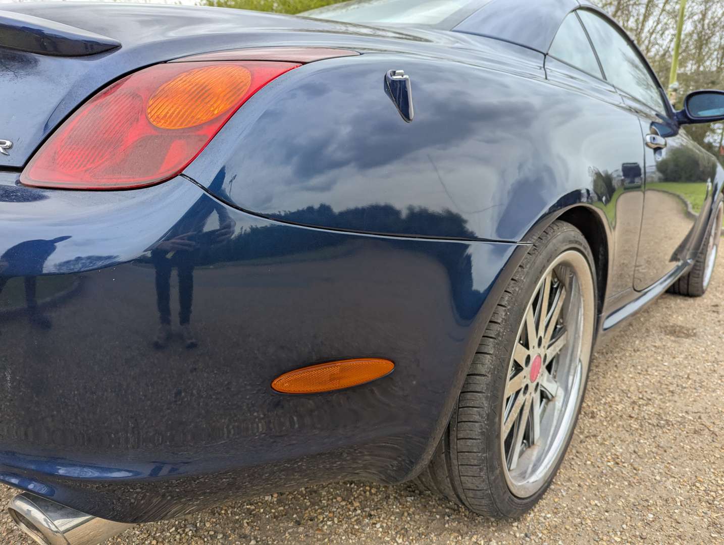 <p>2001 TOYOTA SOARER</p>