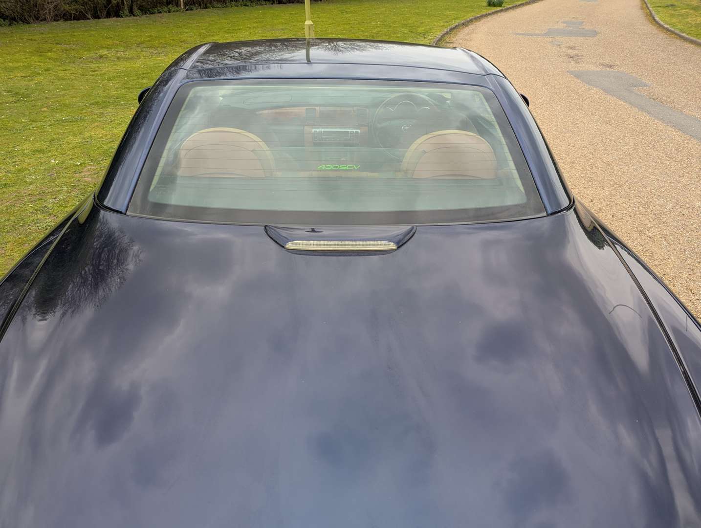 <p>2001 TOYOTA SOARER</p>