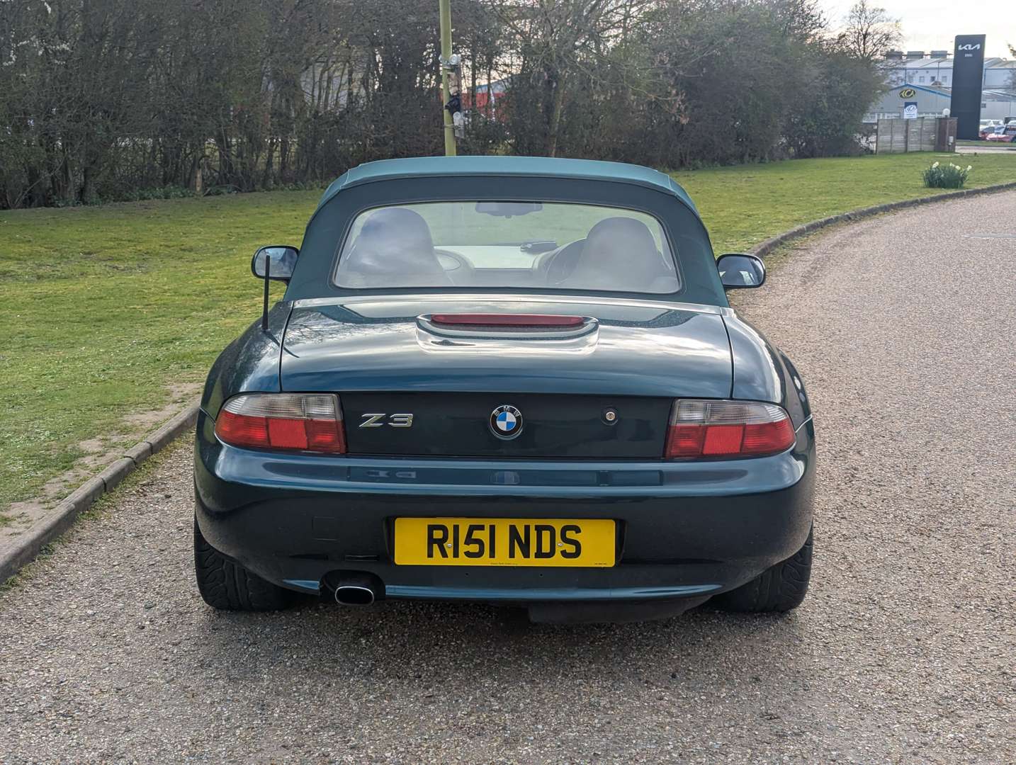 <p>1998 BMW Z3 1.9L</p>