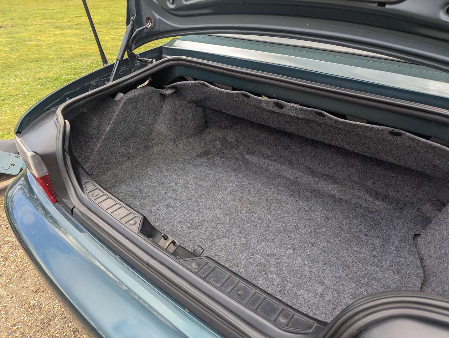 <p>1998 BMW Z3 1.9L</p>