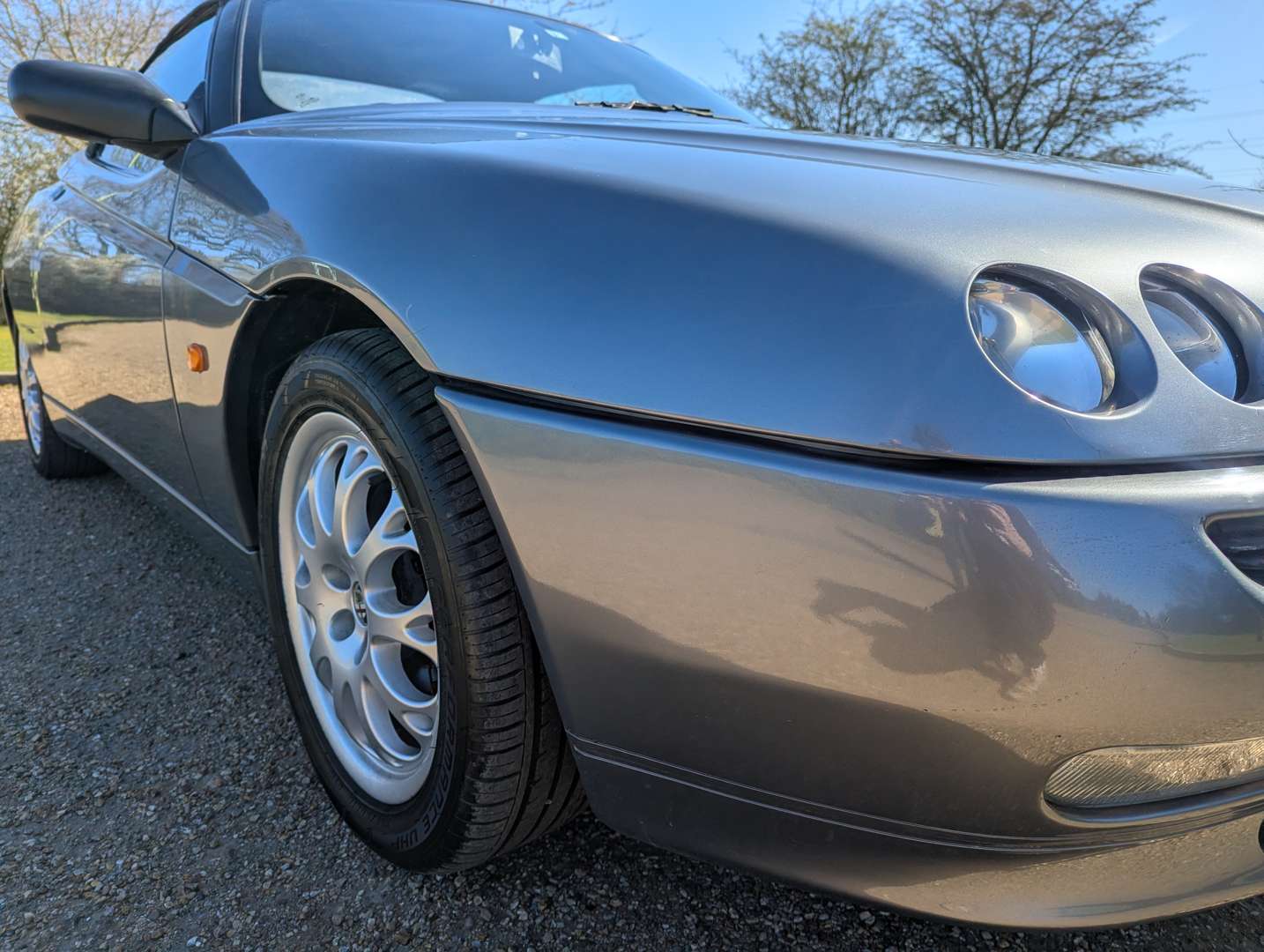 <p>2001 ALFA ROMEO SPIDER</p>