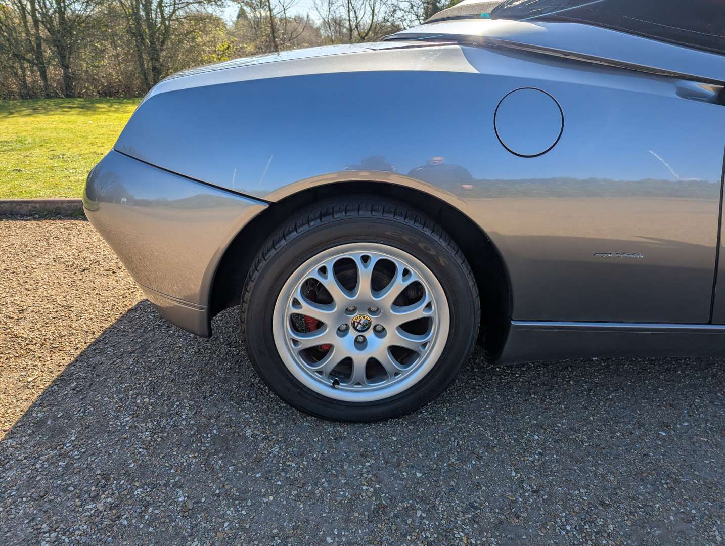 <p>2001 ALFA ROMEO SPIDER</p>