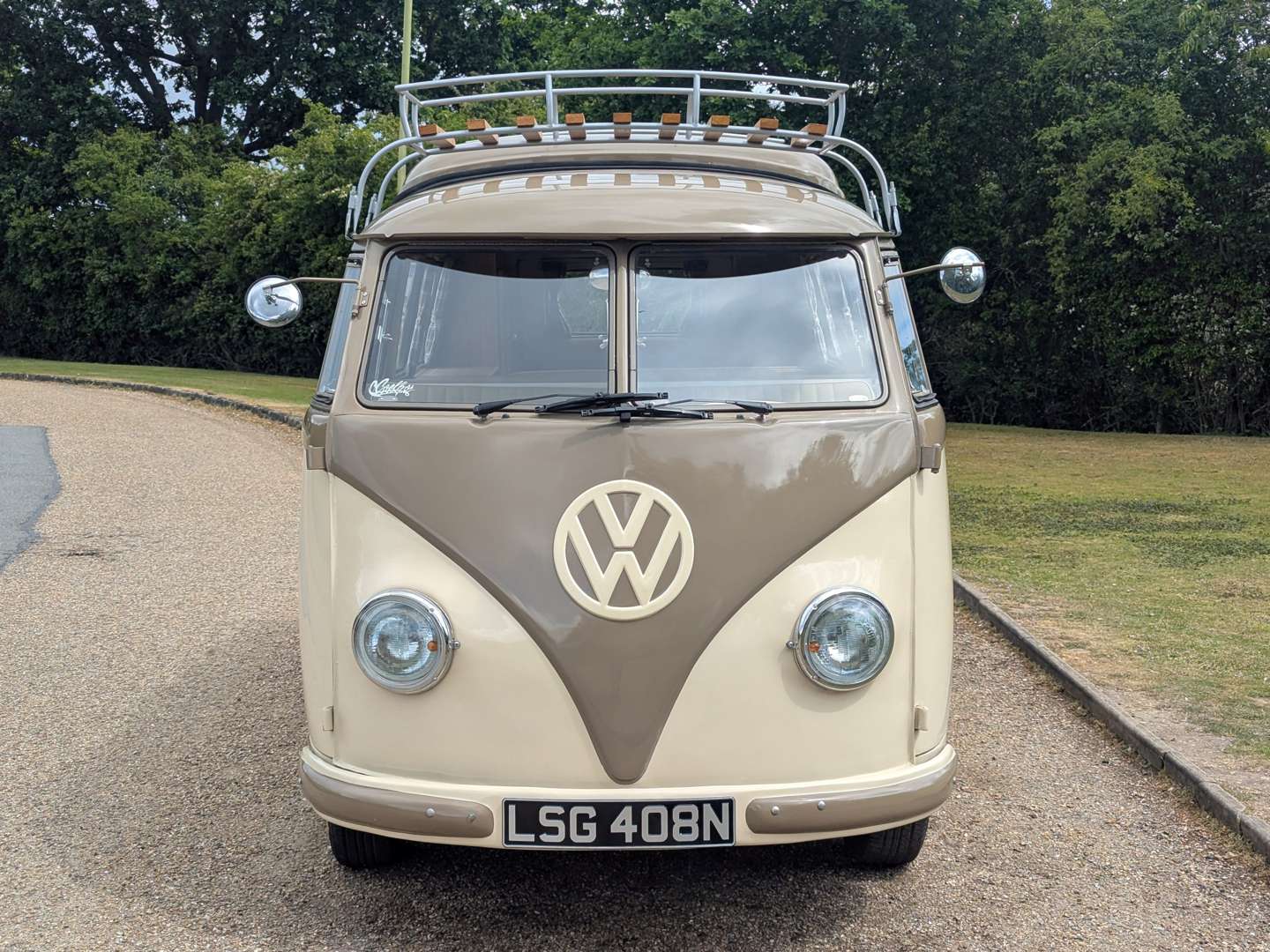 <p>1975 VW T2 CAMPER LHD</p>