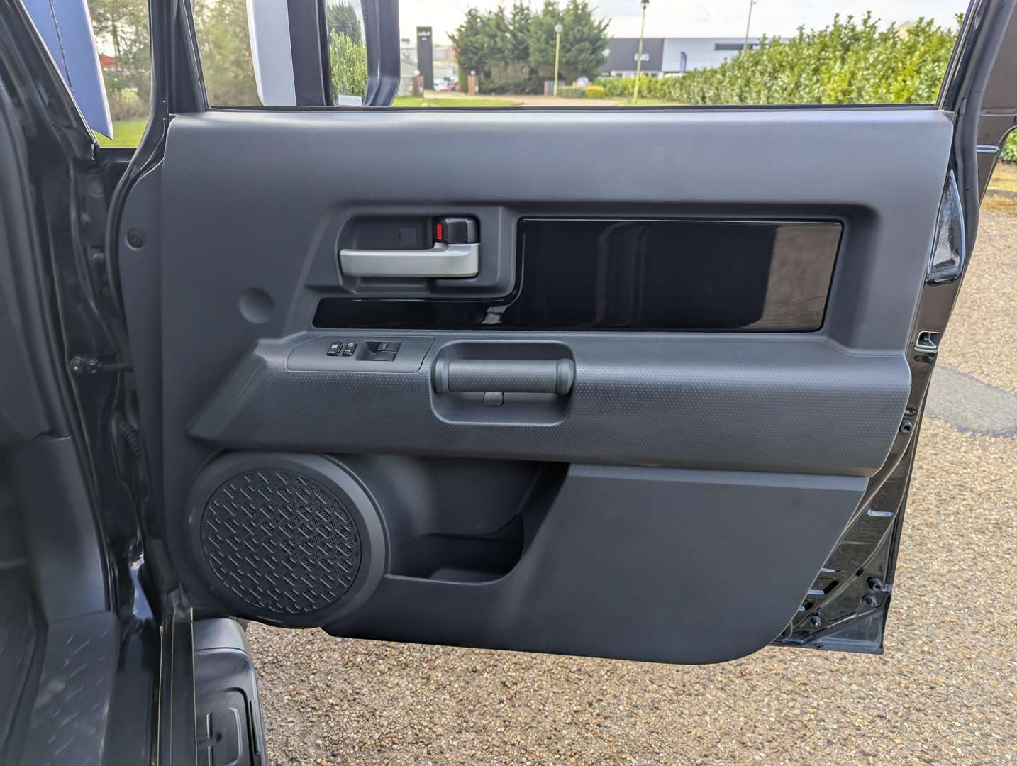 <p>2011 TOYOTA FJ CRUISER AUTO</p>