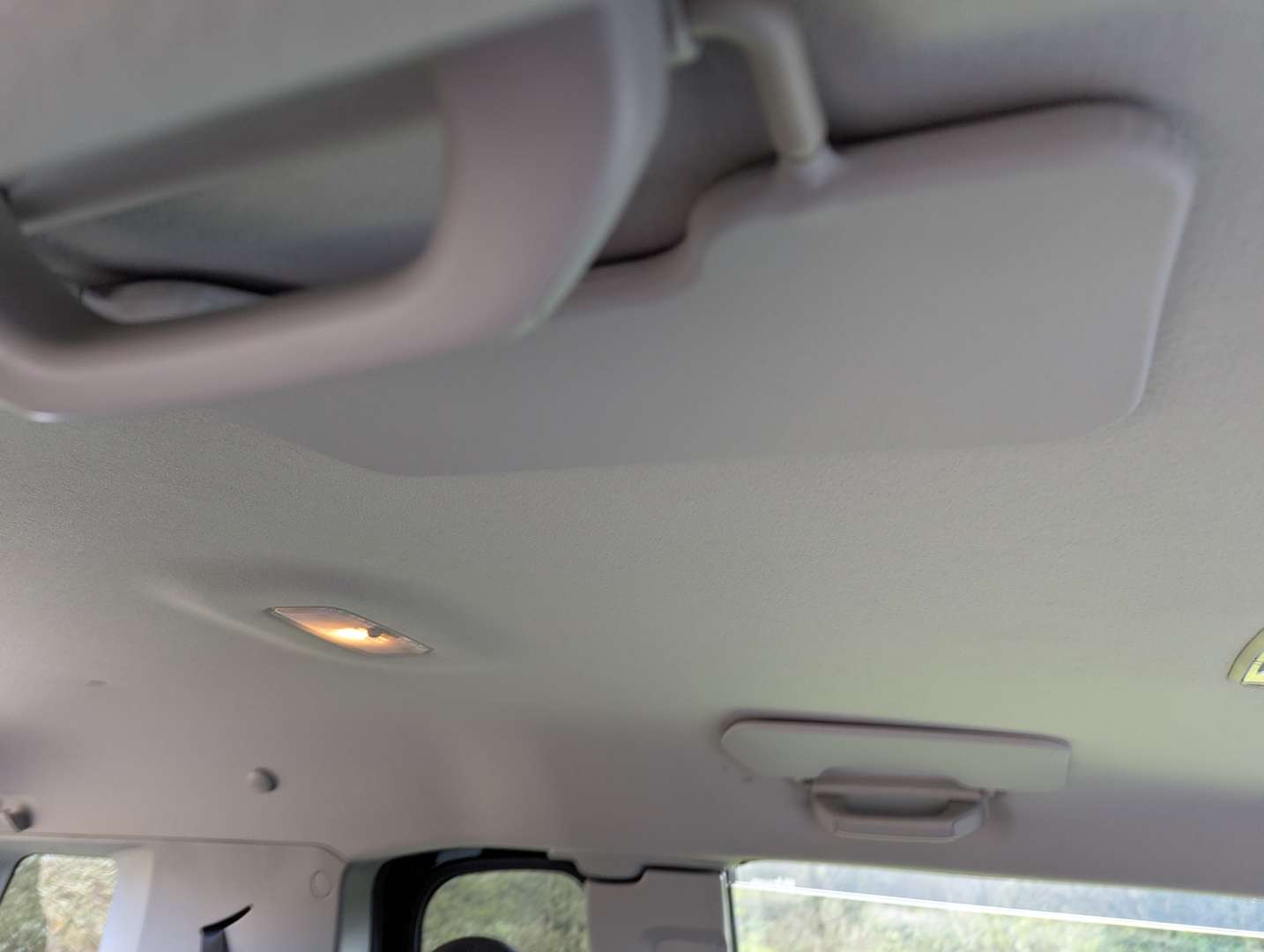 <p>2011 TOYOTA FJ CRUISER AUTO</p>