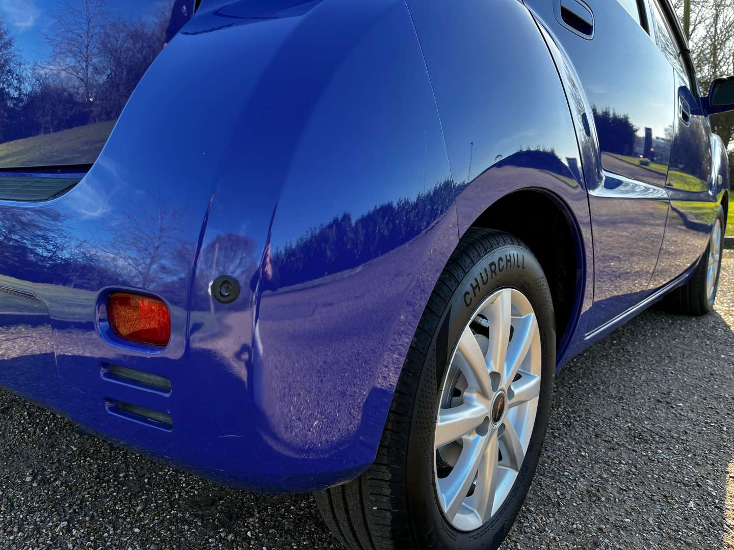 <p>2003 TOYOTA WILL</p>