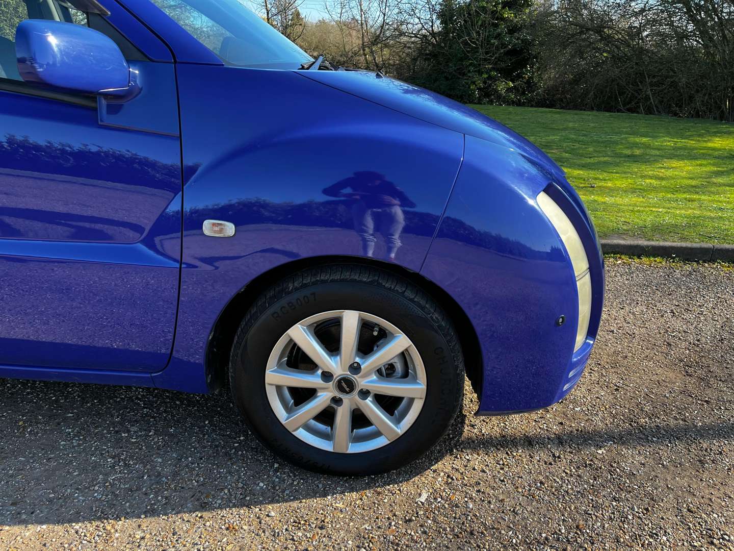 <p>2003 TOYOTA WILL</p>