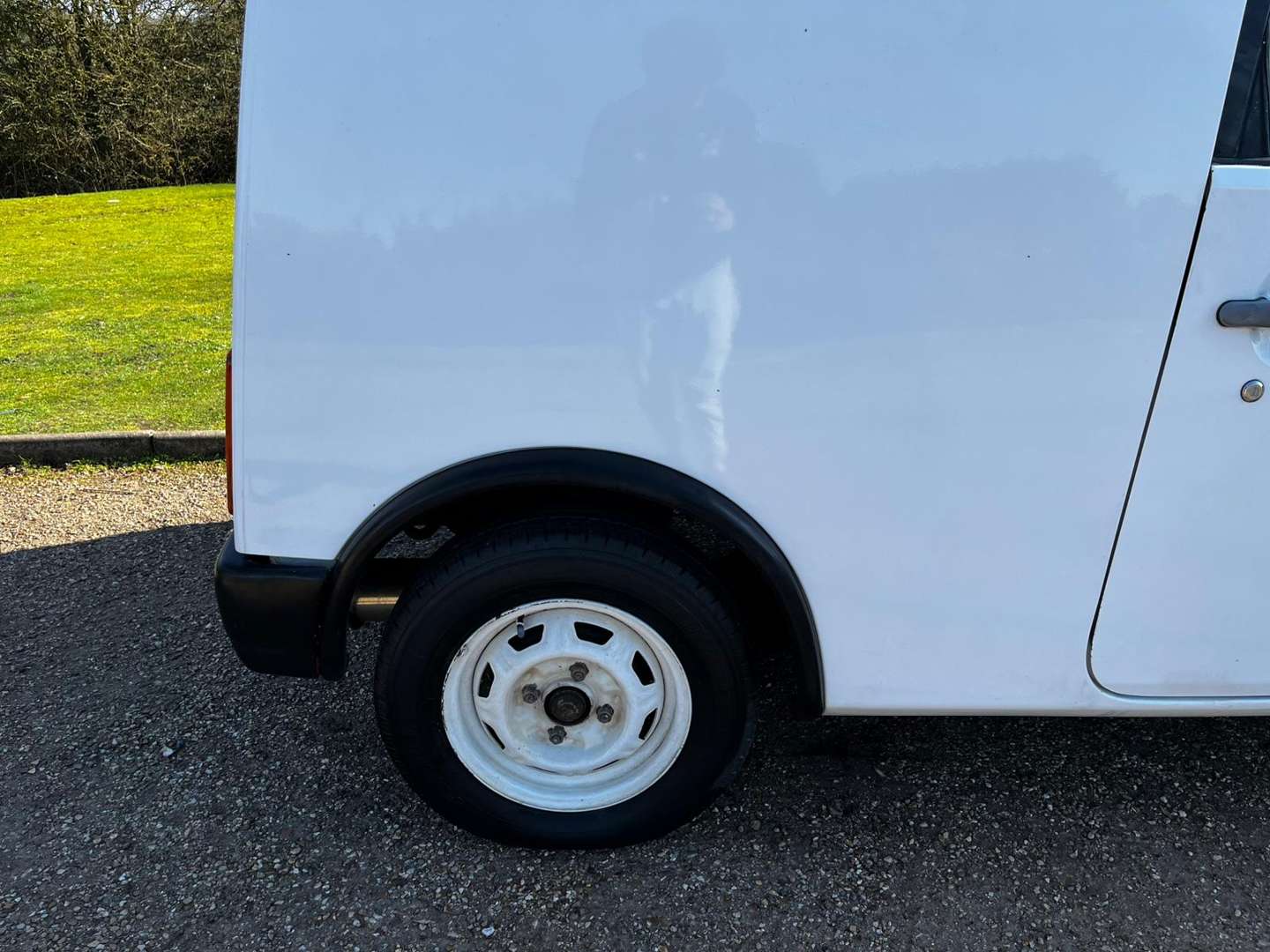 <p>1990 NISSAN S-CARGO</p>