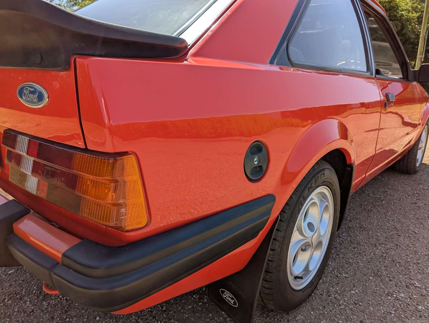 <p>1984 FORD ESCORT XR3I</p>