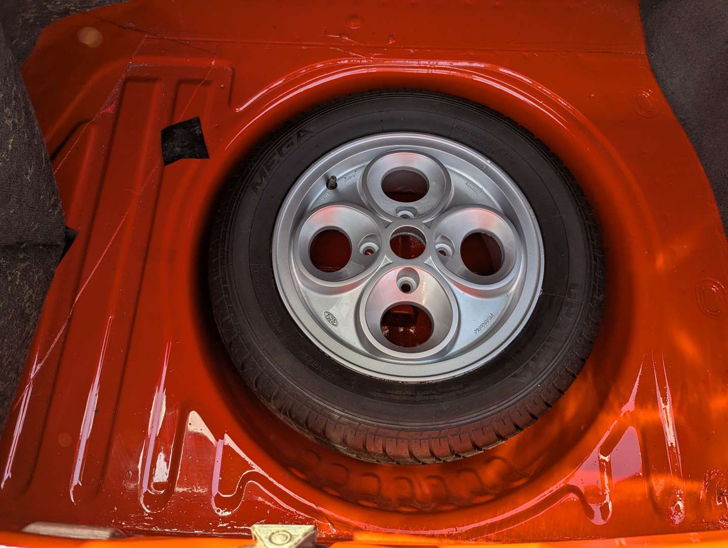 <p>1984 FORD ESCORT XR3I</p>
