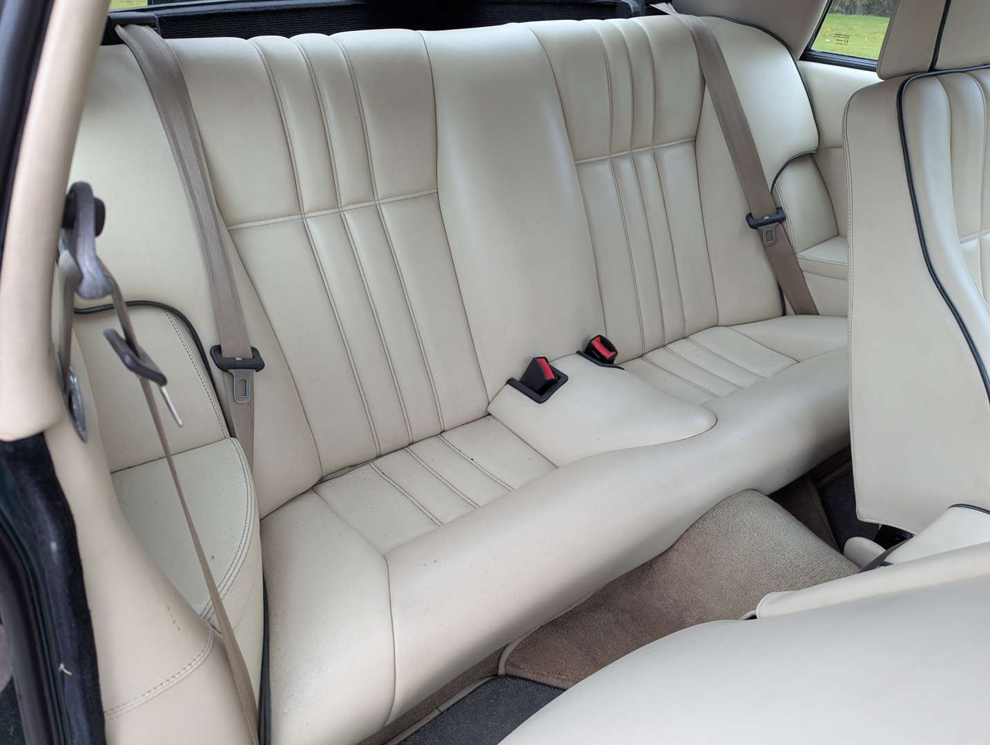 <p>1991 JAGUAR XJ-S LE MANS EDITION</p>