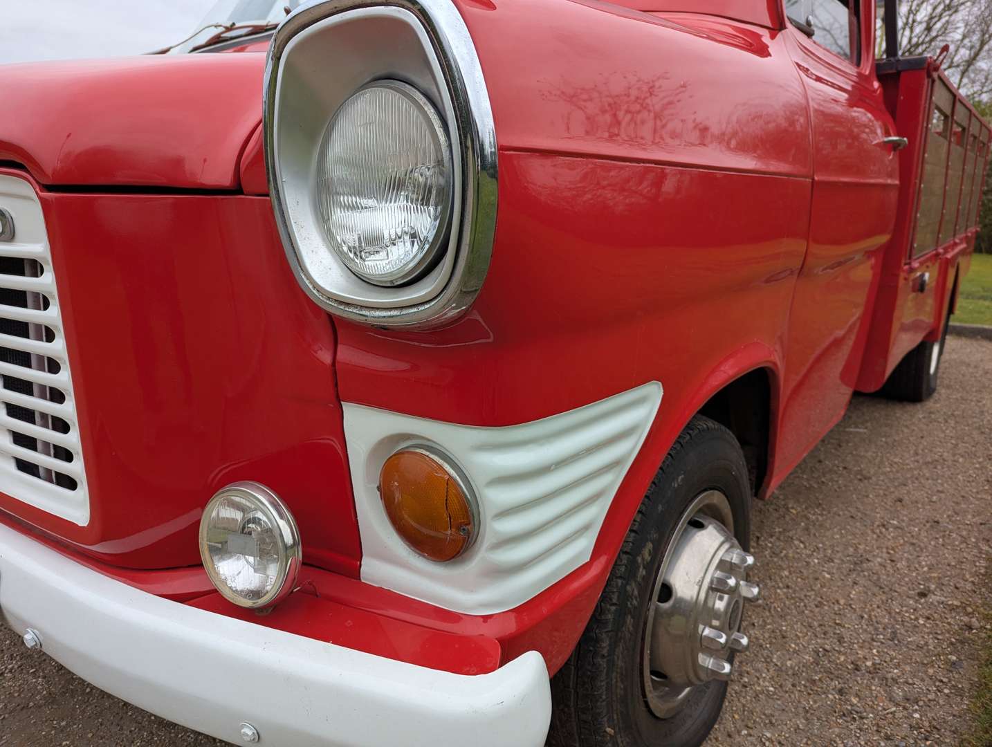 <p>1972 FORD TRANSIT PICK-UP</p>