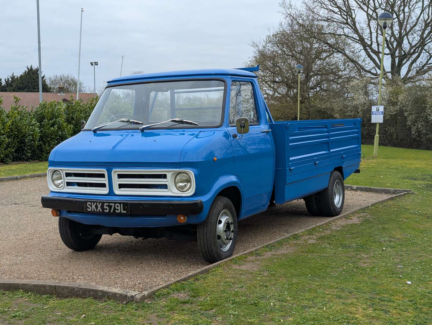 <p>1973 BEDFORD PICK-UP</p>