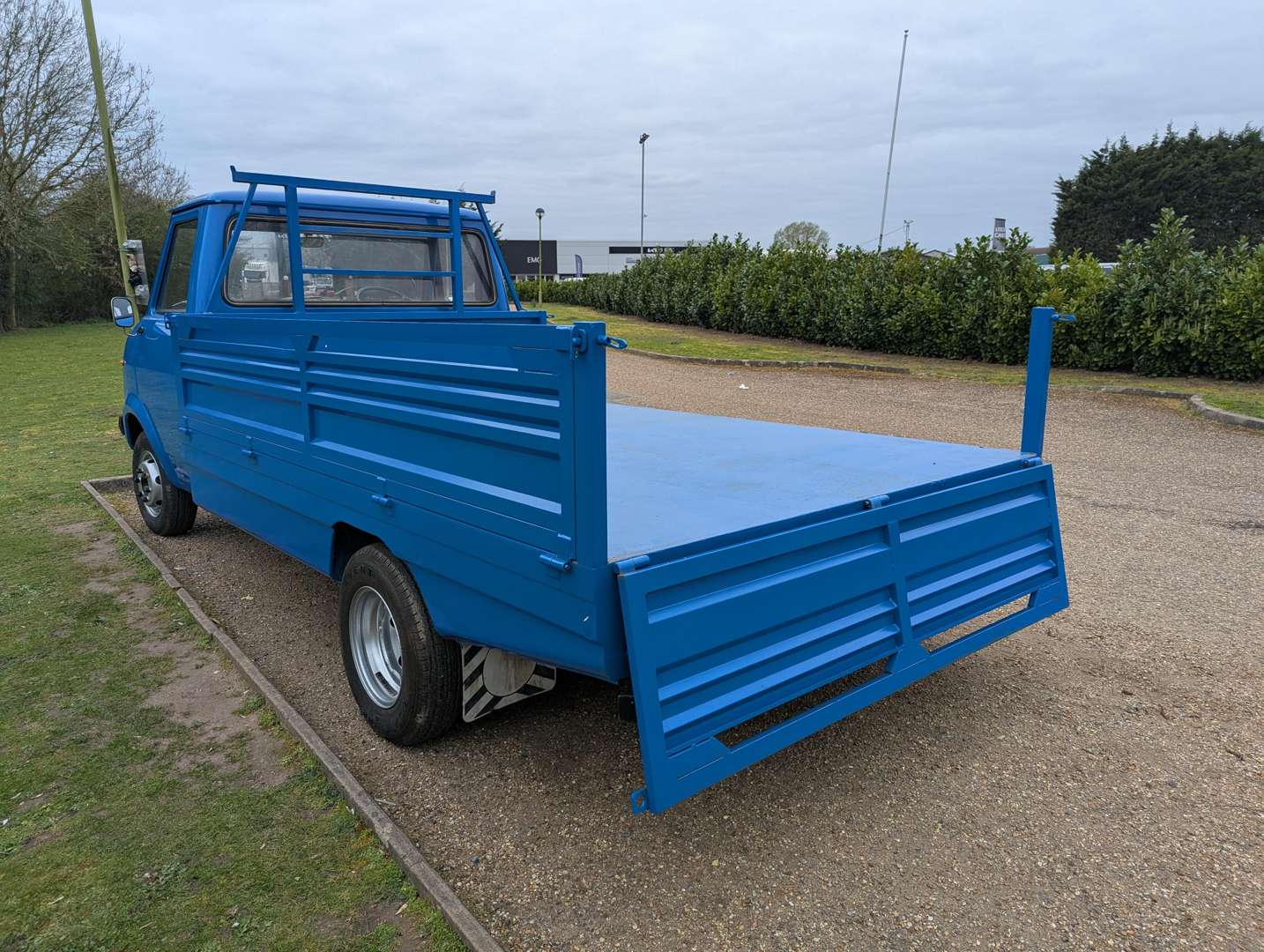 <p>1973 BEDFORD PICK-UP</p>