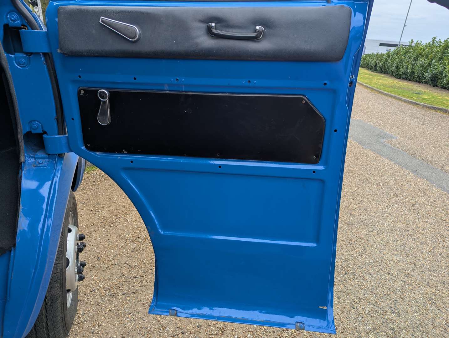 <p>1973 BEDFORD PICK-UP</p>