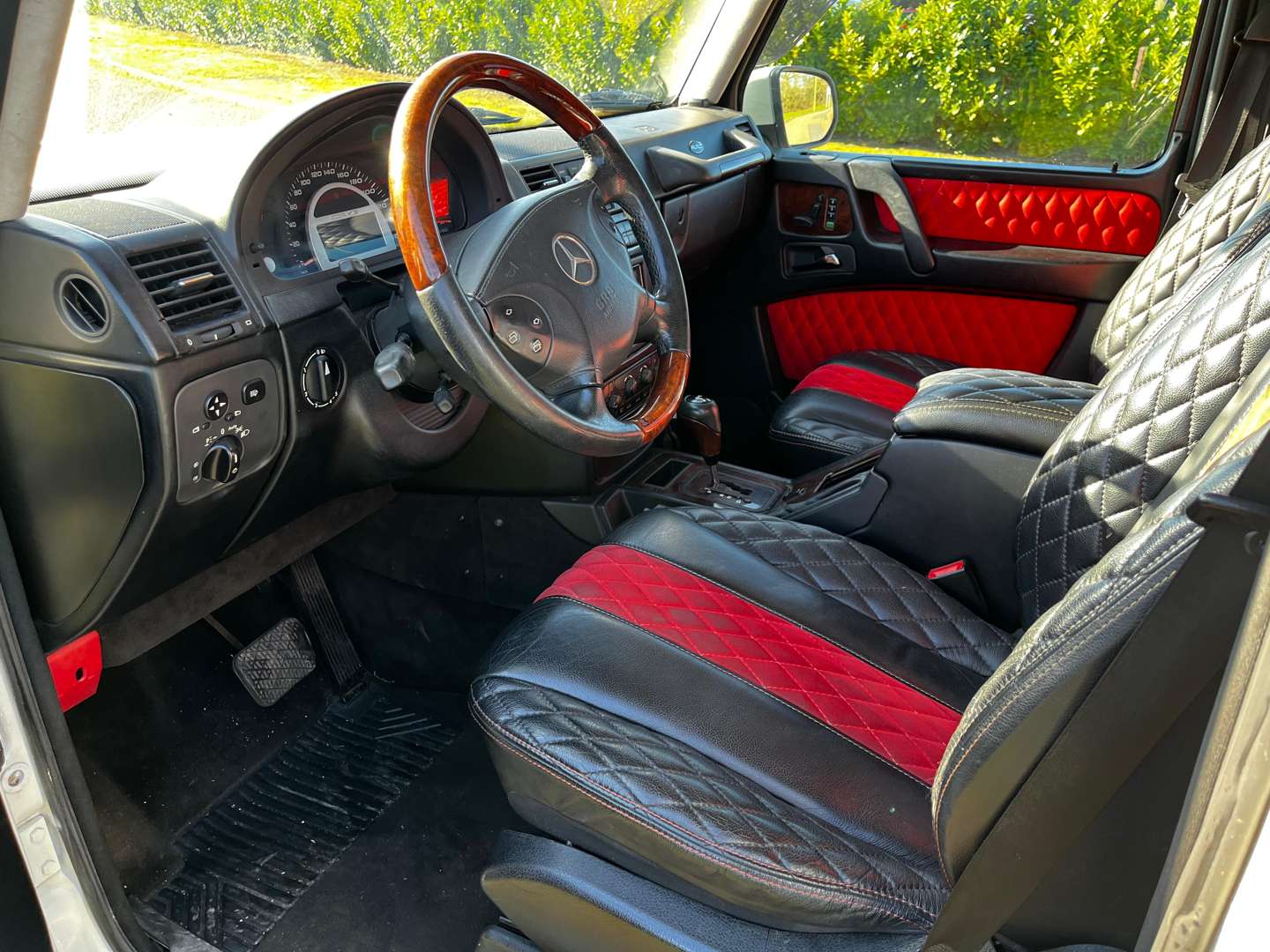 <p>2005 MERCEDES G-WAGON LHD</p>